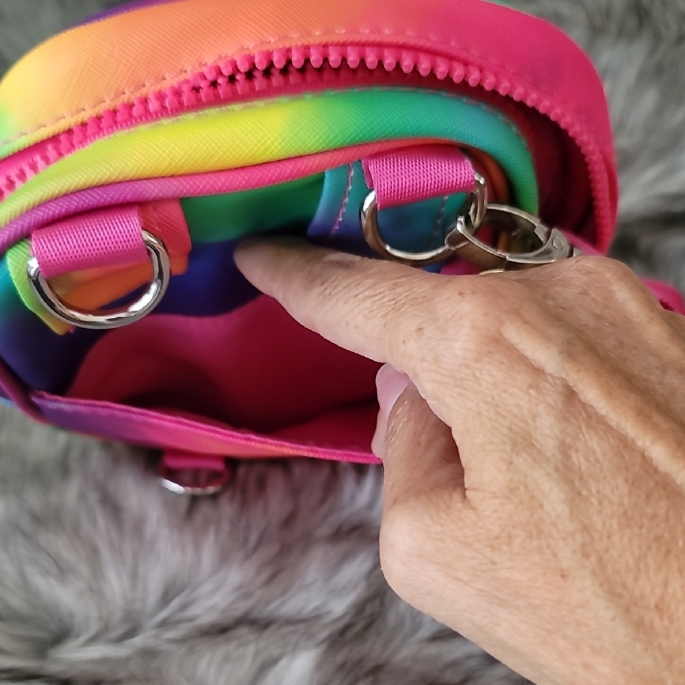 Be Kind Convertible  Bag - Picture 5 of 6